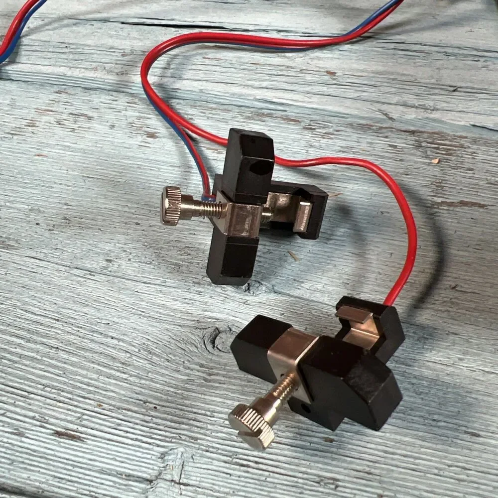 MRC HO Tech II Rail Power 1400 DC Transformer. Tested  Powers On